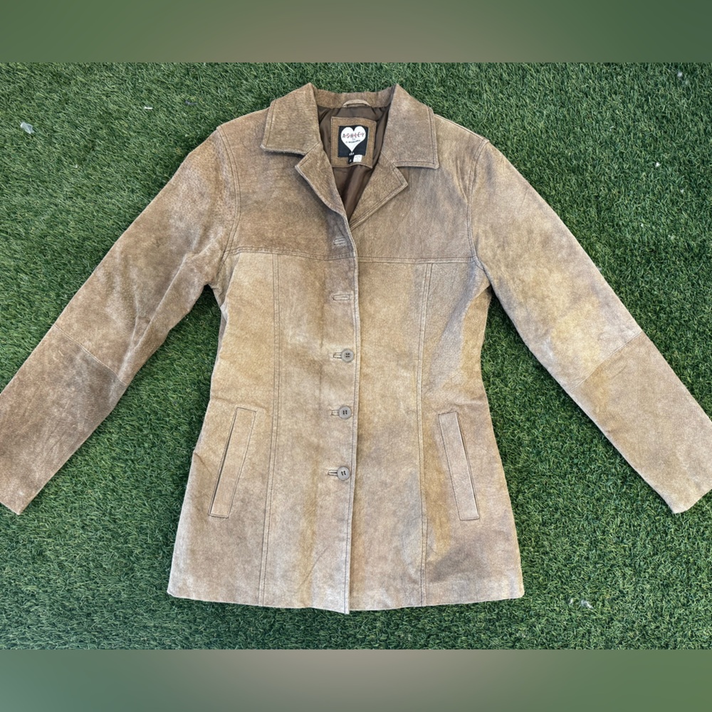 26 International Tan Suede Jacket